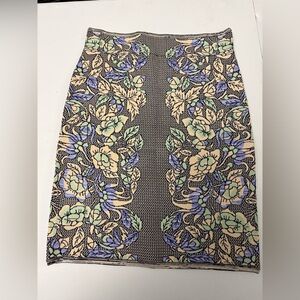 BCBGMaxAzria Patterned Pencil Skirt in Cream and Purple